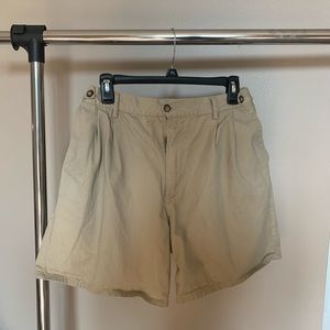 Givenchy activewear beige shorts